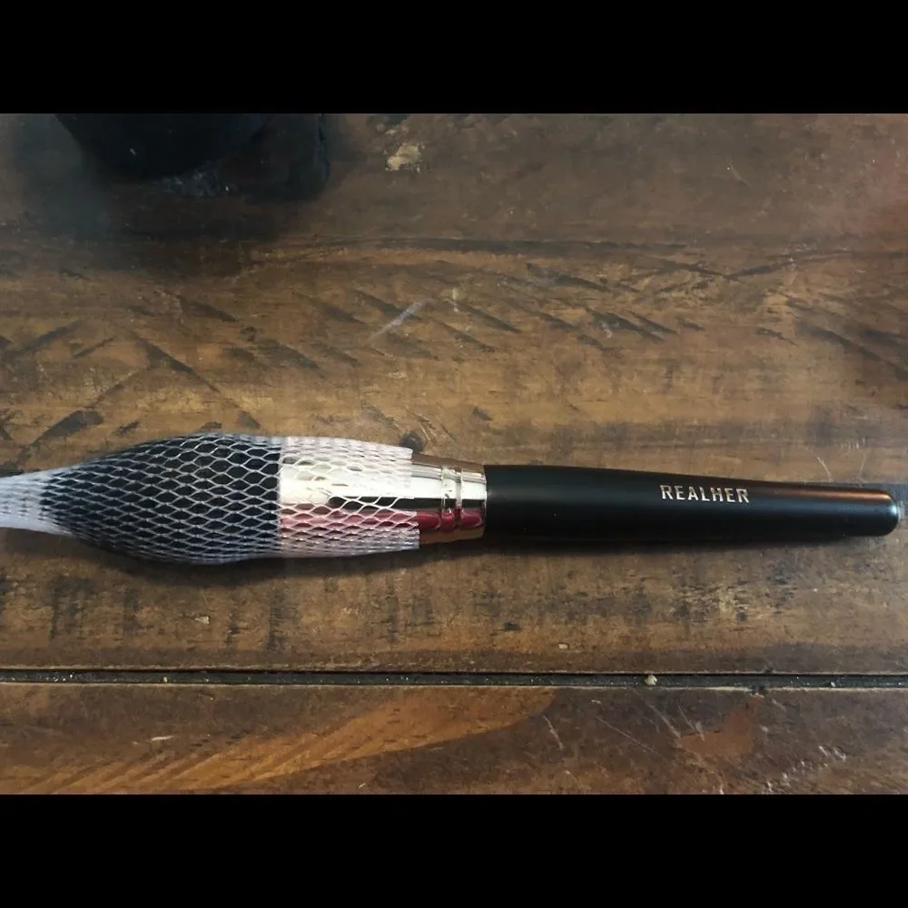 NEW 💥💥Realher powder brush